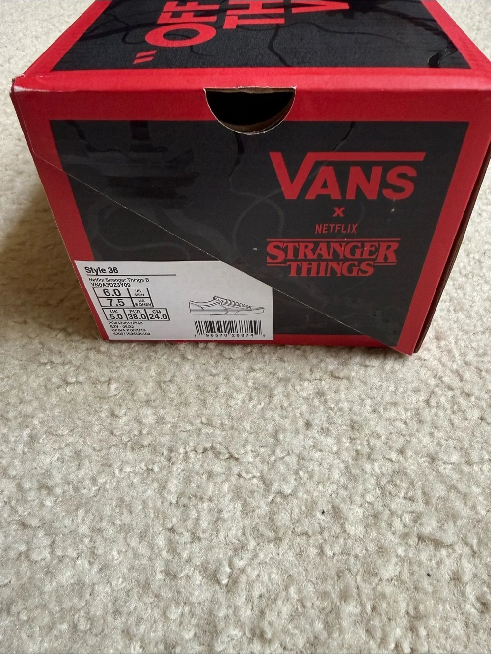 Vans x Stranger Things - Picture 4 of 10